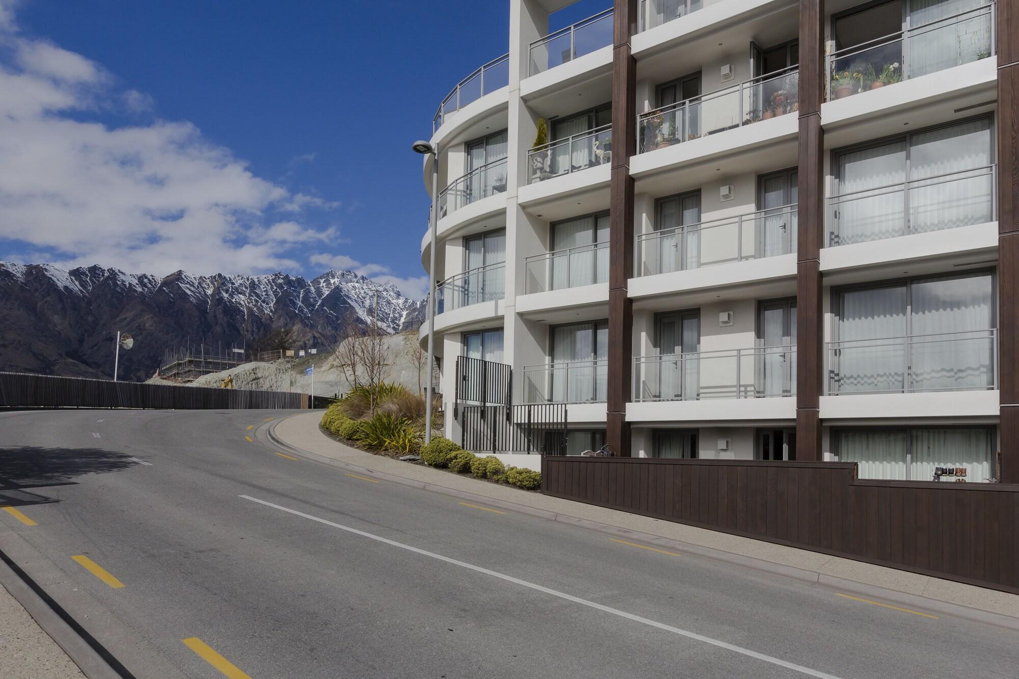 Queenstown Village Apartamentos Exterior foto